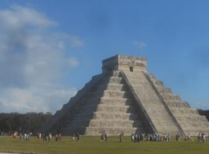 Discover the world with a guide