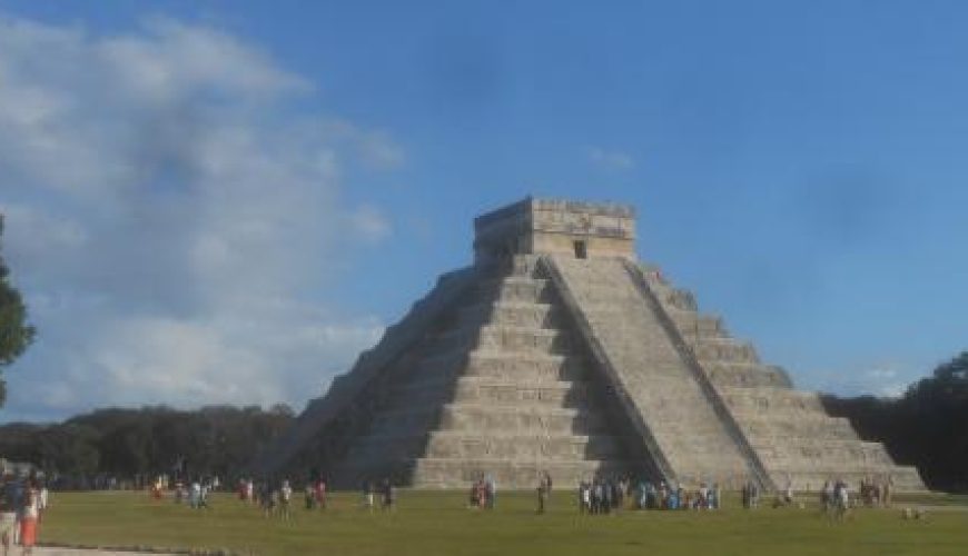 Discover the world with a guide
