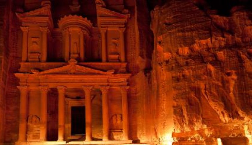 Discover the world with a guide