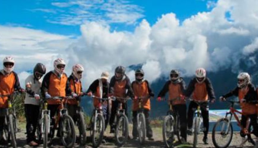 Discover the world with a guide
