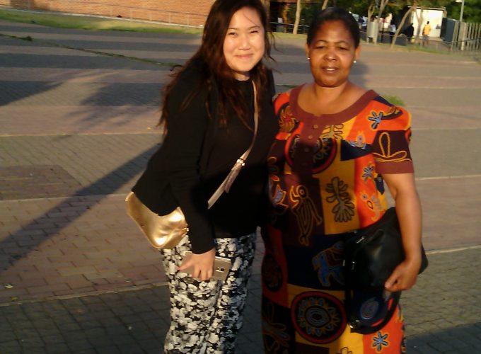 Discover the world with a guide