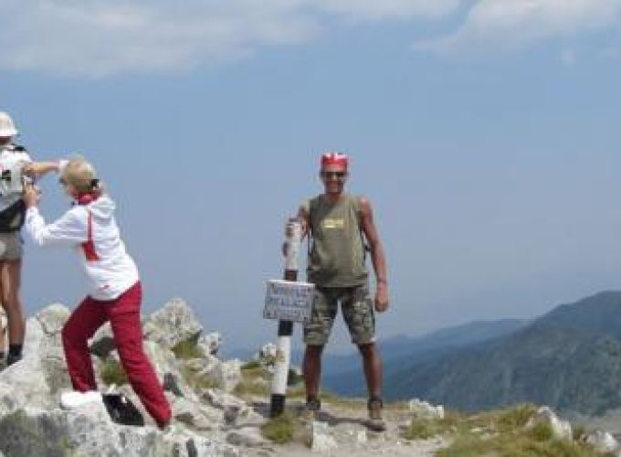 Discover the world with a guide