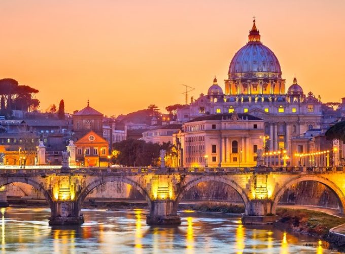 Discover the world with a guide