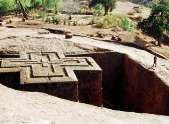 Discover the world with a guide