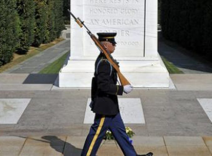 Discover the world with a guide