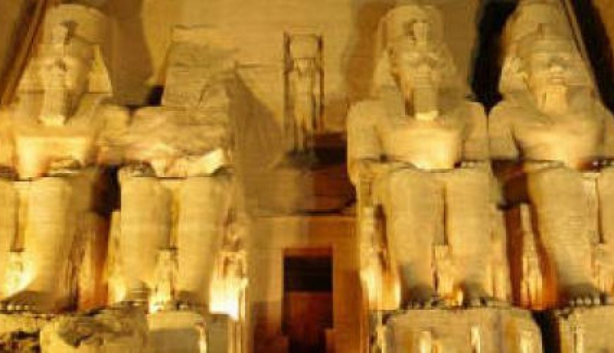 Discover the world with a guide