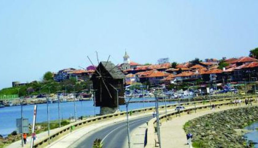 Discover the world with a guide