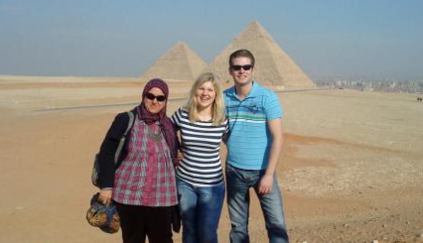 Discover the world with a guide