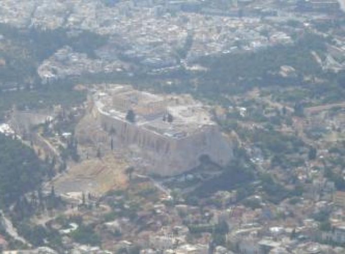 Discover the world with a guide