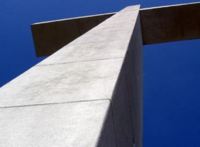 Discover the world with a guide