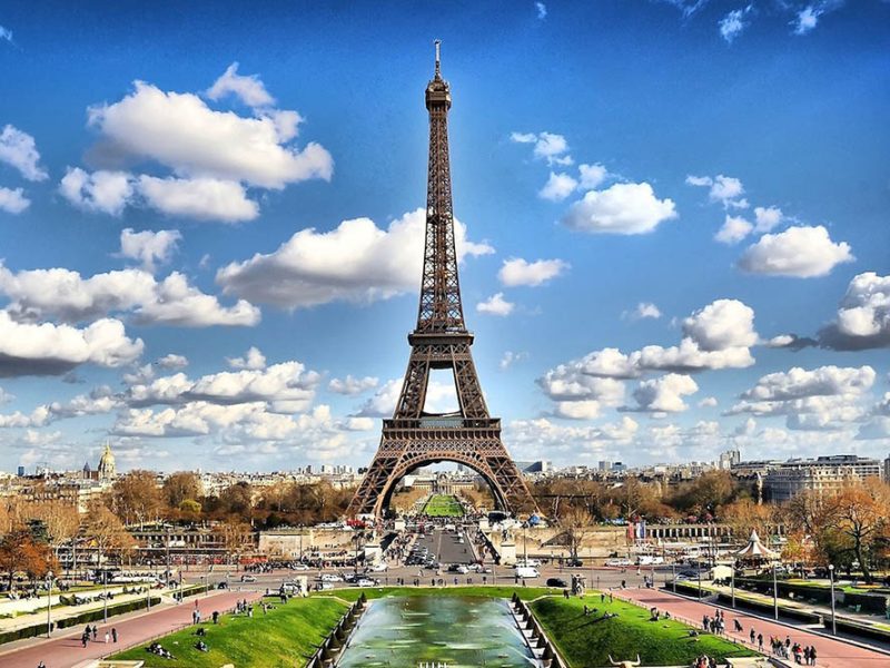 Guide Tour Eiffel Paris